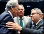 Senado aprova parecer do tucano Anastasia e Dilma vai a julgamento